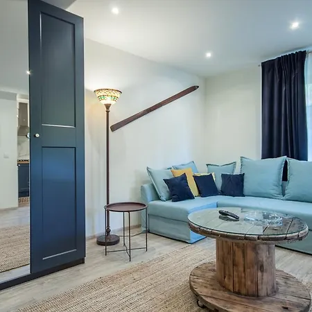 Проживание в семье Dworek Pod Jodlami *