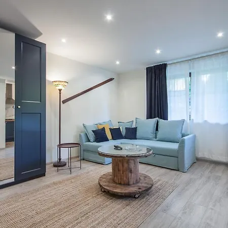 Dworek Pod Jodlami Проживание в семье *