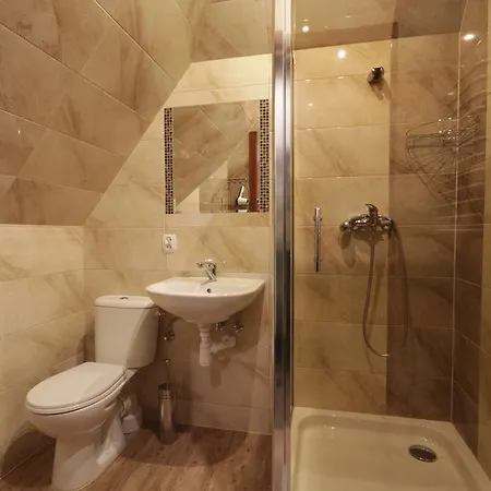 Проживание в семье Dworek Pod Jodlami Закопане